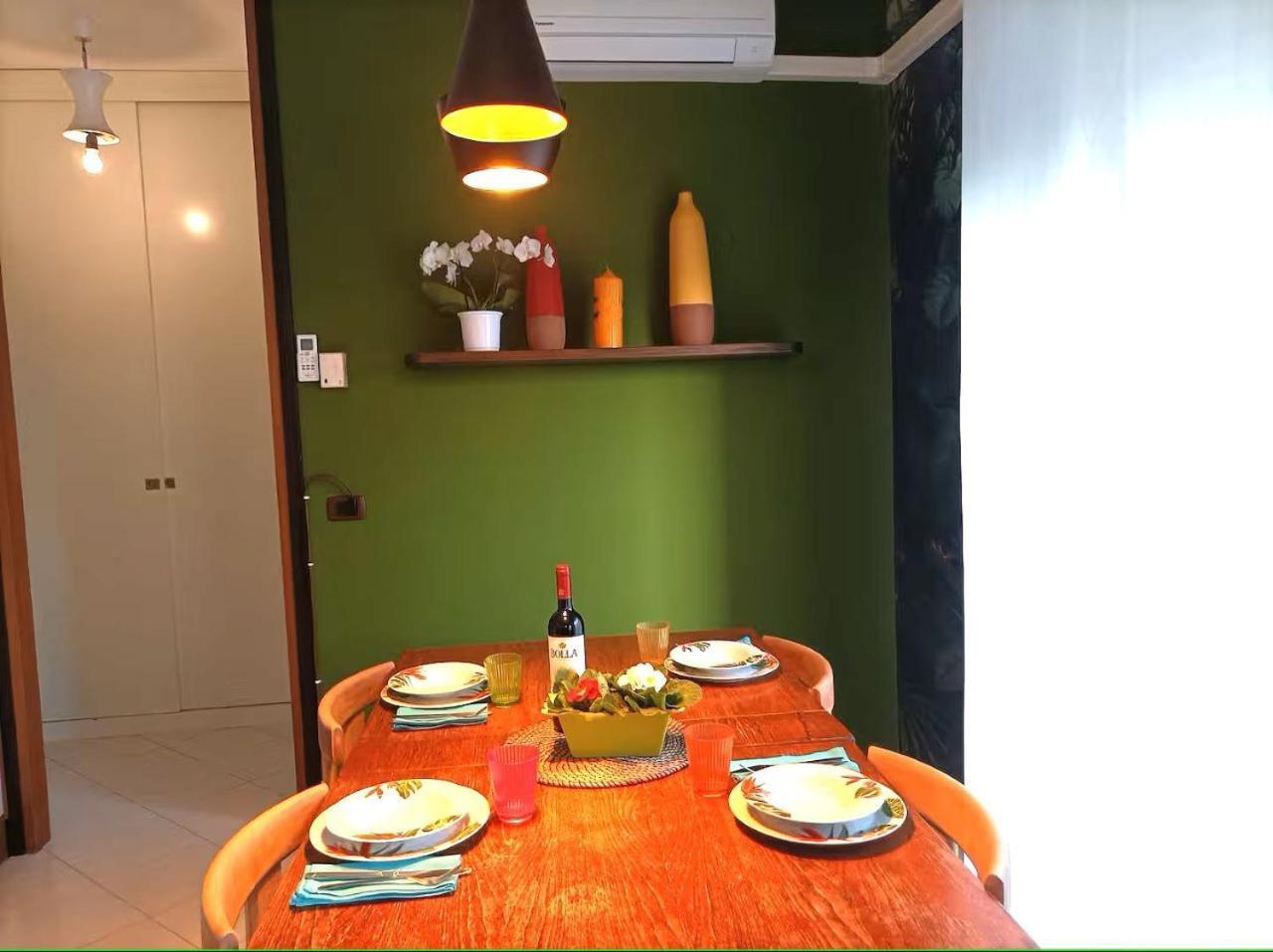 Le Barche Apartment Mestre Bagian luar foto